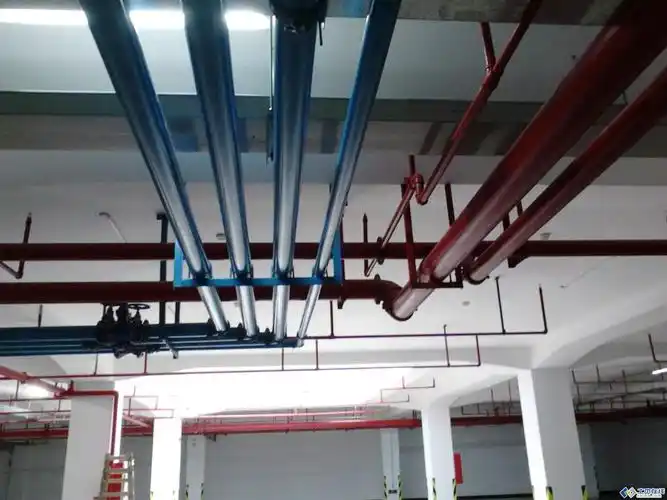 地下室的给排水安装图片