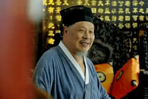 一位隐士高人揭秘命运的秘密