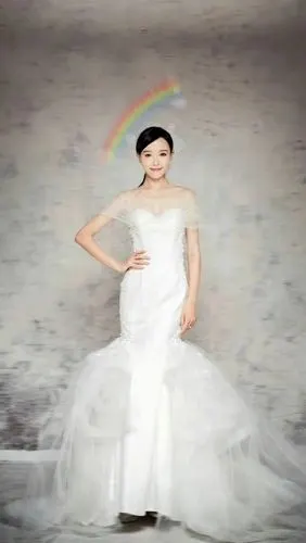 唐嫣穿婚纱完美诠释"气质女神",颜值高身材好,时光都静止了!