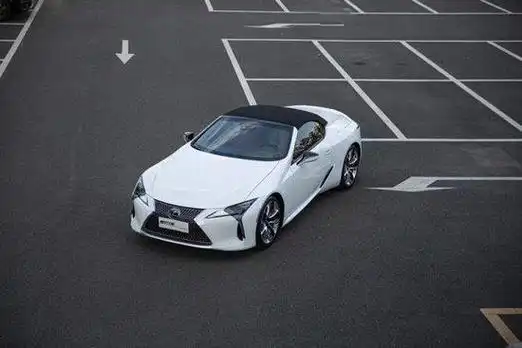 23款雷克萨斯lc500敞篷版直降30起
