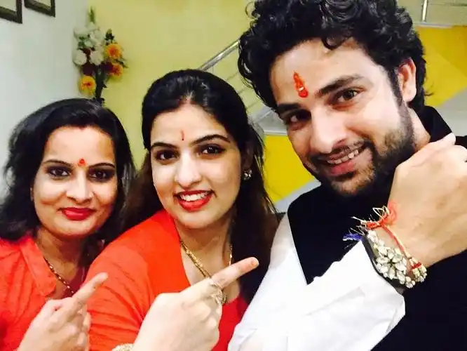 himanshu soni (tv actor) height, weight, age, girlfriend, wife