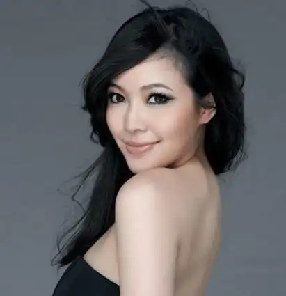 【图】孙道存娇妻逛高档商场血拼 扒台湾富商出轨23年风流史