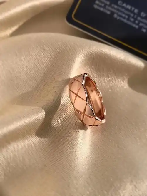 (窄版) 香奈儿ch@nel coco crush系列菱格纹戒指,s925银重工打造!