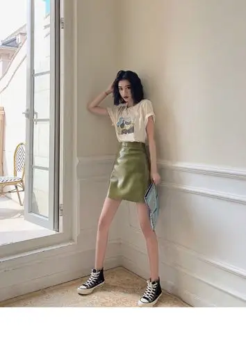 19春夏ins抖音网红港风pu漆皮a字短裙高腰包臀半身短裙女3907