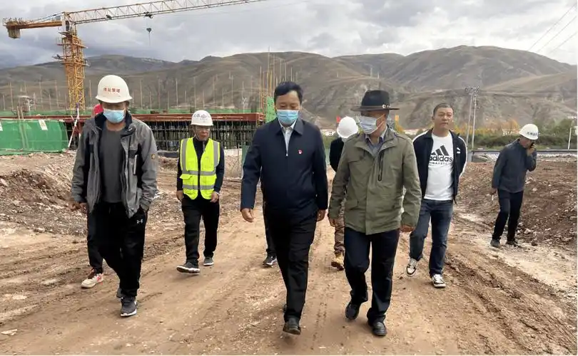 扎西旺加同志督导调研重点项目建设情况_综合_城市_乡村