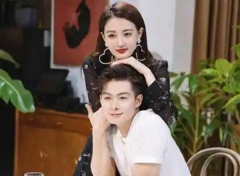 徐璐_胡冰卿_关系