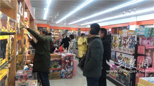 汉口北文体玩具城作为华中地区知名的超大型文体,玩具o2o一站式交易