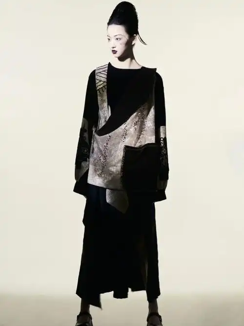 皮影服装成衣设计毕业作品拍摄