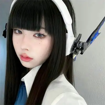 小众清冷女头像高清冷艳真人 高级感十足的纯欲女头冷色系_女生头像