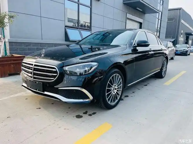 奔驰e级2021款改款e260l原版又原漆小2