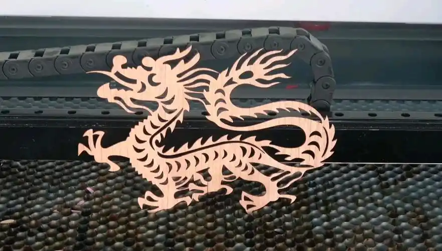 十二生肖之中华小神龙定制图案激光切割制作