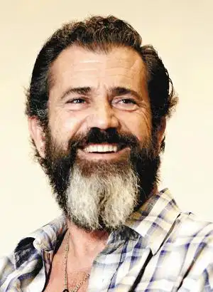 梅尔·吉布森遇喜事 宝贝女儿出嫁