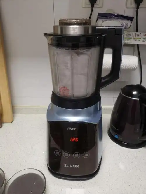 12入了苏泊尔的破壁机,淘汰了旧的豆浆机和破壁机.