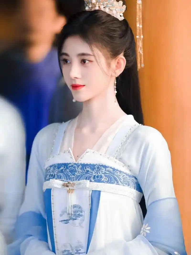 分享鞠婧祎的古装剧照