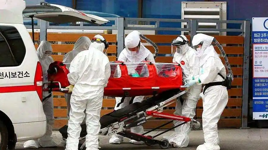 新冠疫情美国新冠死亡人数逼近20万