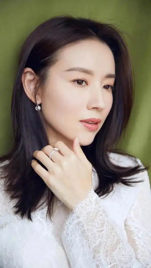 董洁高清图片董洁最近照片大全董洁高清写真照来了