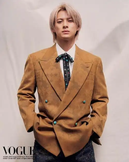 vogue japan  august  2024