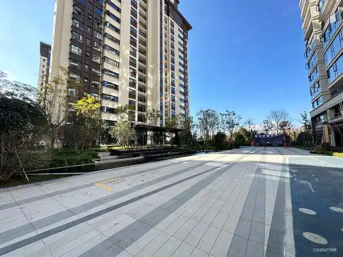 地铁口 带车位 单价7000多 消息回复不及可打,红星天悦二手房,71万,3