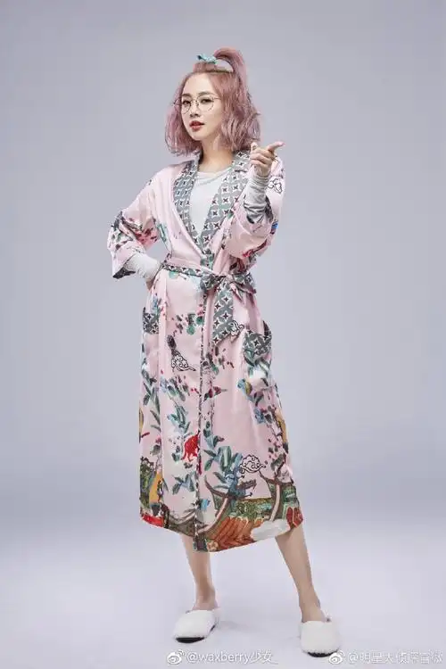 第二季第十一案,她作为凶手成功,何老师赞赏说"居然