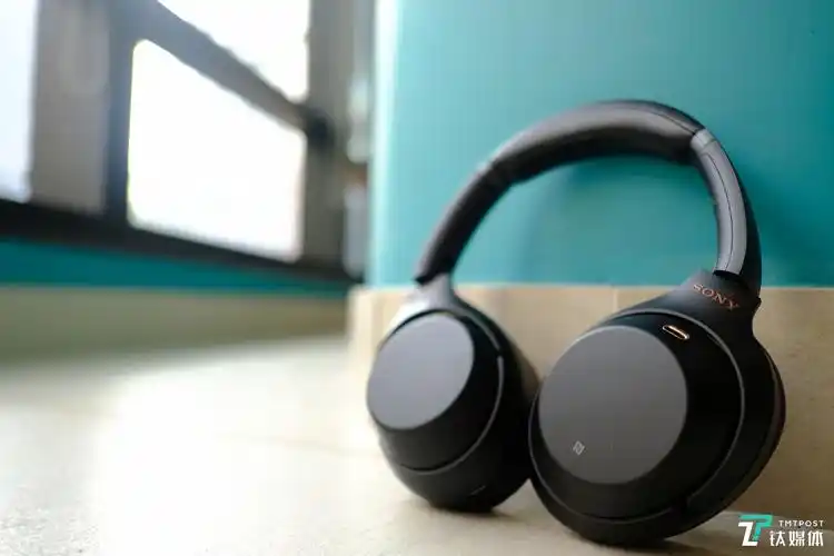 舒适降噪性能大跃进但依旧难用索尼1000xm3耳机评测