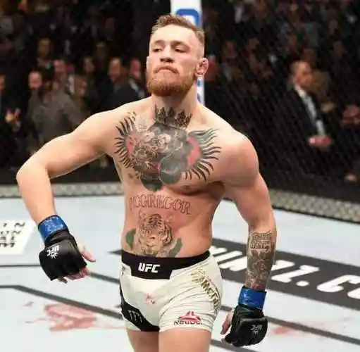 康纳为什么叫嘴炮嘴炮康纳霸气走路图片