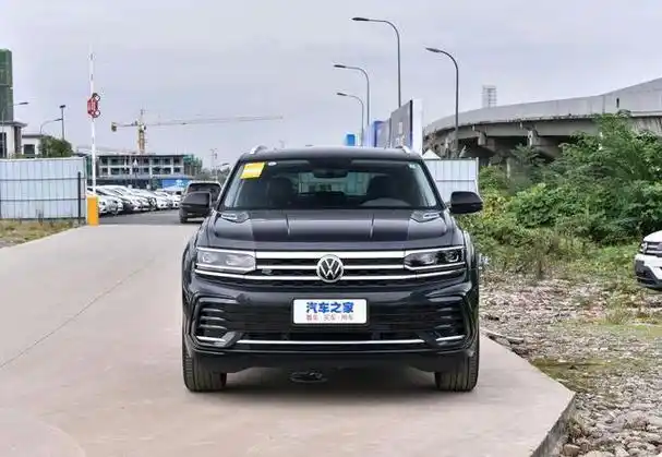 2021款上汽大众途昂x共推出9款车型,售价区间为28.20-39.20万元.