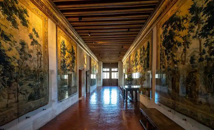 从卢瓦尔河谷的古堡中,管窥法国历史-神农索堡的宫斗故事