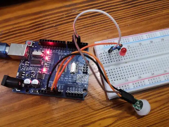 学生(王*铮) arduino作品——楼道感应灯