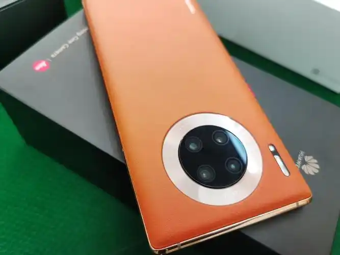 华为mate30pro8 128丹霞橙5g版