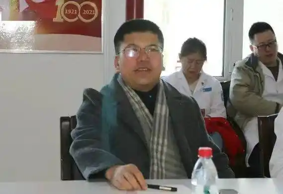 纪委书记李亚洲讲话会议现场撰稿:医院办公室 张皓摄像,责编:宣传科