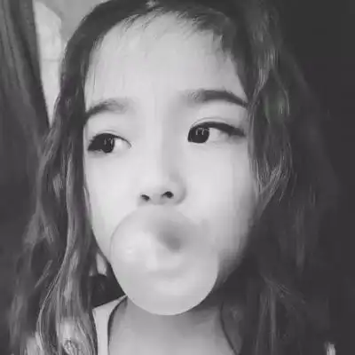 女生黑白霸气头像