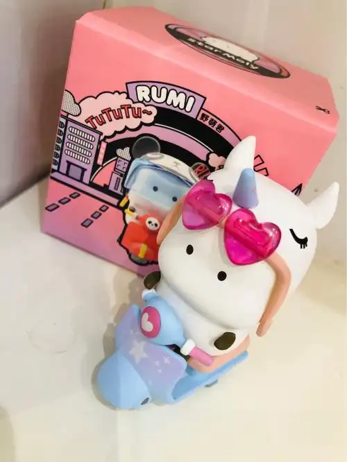 名创优品tutu车盲盒系列好可爱