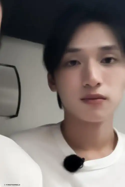 严浩翔到东北了