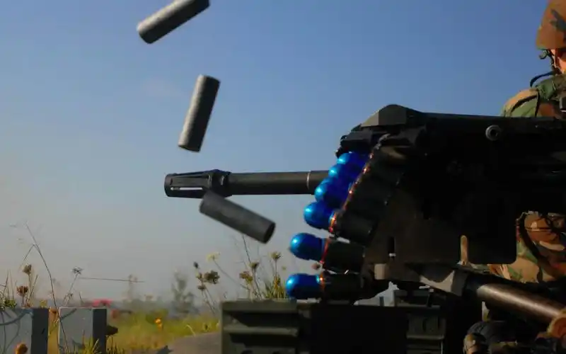 又粗又硬!美军mk19自动榴弹发射器高燃混剪_哔哩哔哩_bilibili