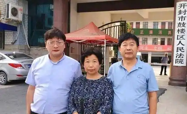 原创心机算尽狸猫换太子为掩埋真像给郭威办死亡证明这女人太狠