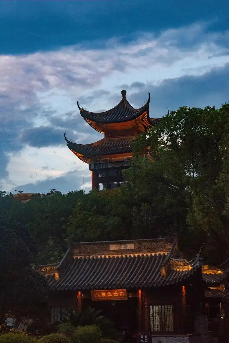 绍兴周边|新昌大佛寺一日游攻略.新昌大佛寺,始建于东晋,国家 - 抖音