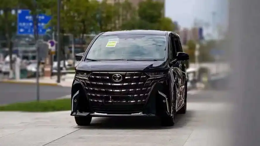 丰田埃尔法汽车报价7座现车全系