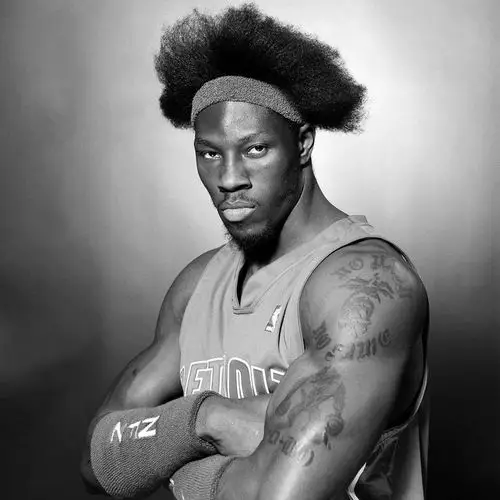 铁血战士,本华莱士