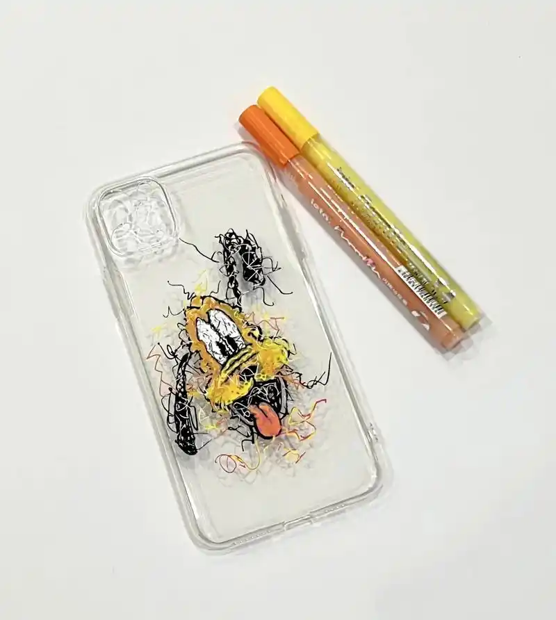 手绘手机壳#每日一画 #画渣日常 - 抖音