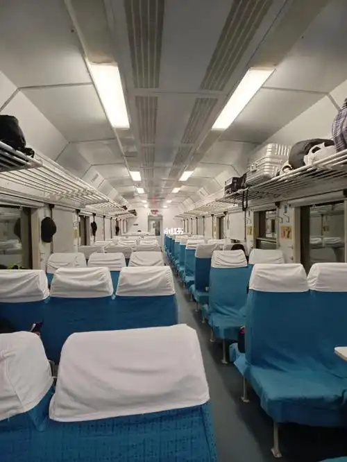 硬座票10几个小时