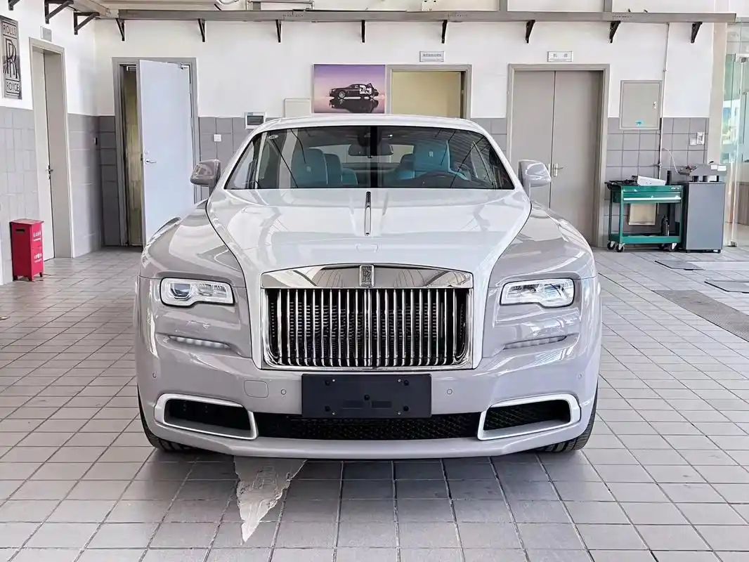 双色车身 魅影高定.#抖音汽车 #dou是好车 #劳斯莱斯  - 抖音