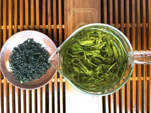 汉中炒青绿茶陕青 高山云雾2020新茶叶散装日照充足满1斤