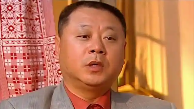 马大帅2:彪哥太逗了,被人打了自己补了妆,却画得像个熊猫