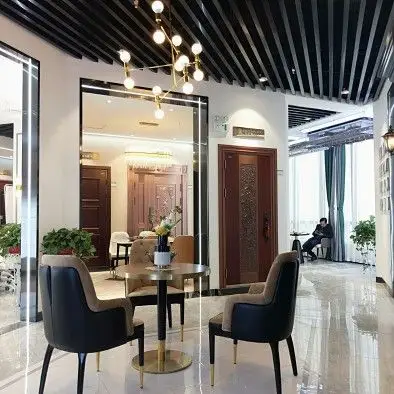 20万元商业展示150平米装修案例_效果图 - 王力门业店面设计 - 设计本