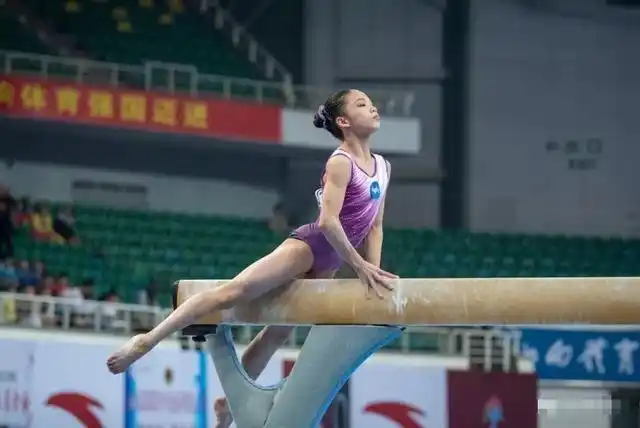 16岁小将力压三位奥运冠军,成世锦赛最大惊喜|罗蕊|世锦赛|小将_新浪