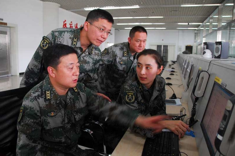 90多天编写40余万行代码的美女程序员李聪娜是个怎样的人