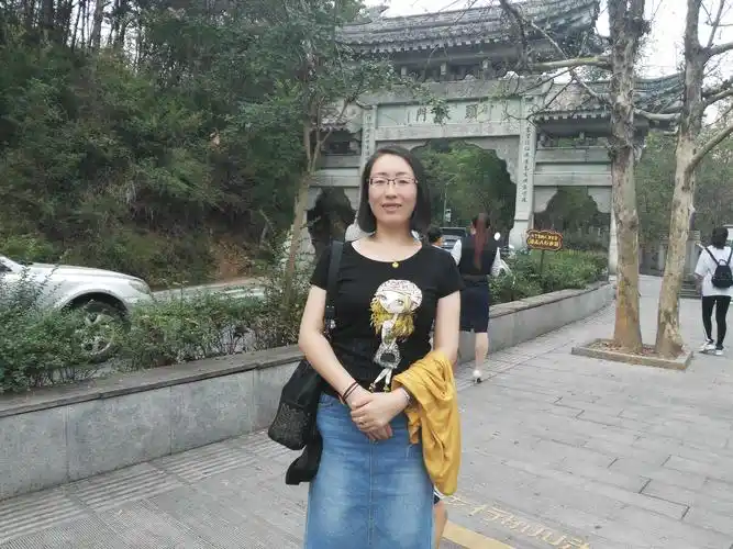 张淑兰,女,1980年9月出生,河北滦南人,博士,副教授,硕士研究生导师.