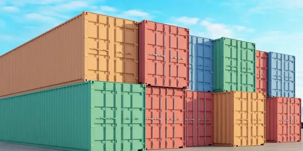 薄壳式集装箱(monocoque container),是把所有部件组成一个钢体,它的