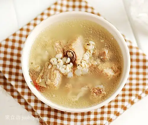 营养煲汤 薏米排骨汤的做法