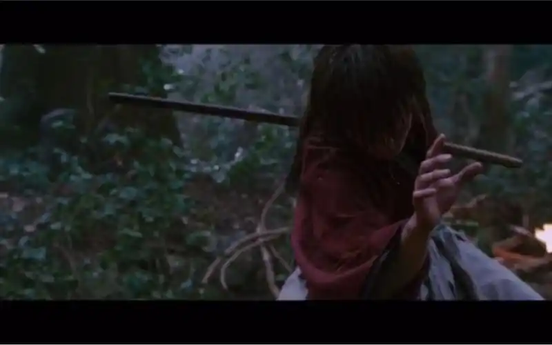 拔刀斋已经死了!你叫绯村剑心是吧!